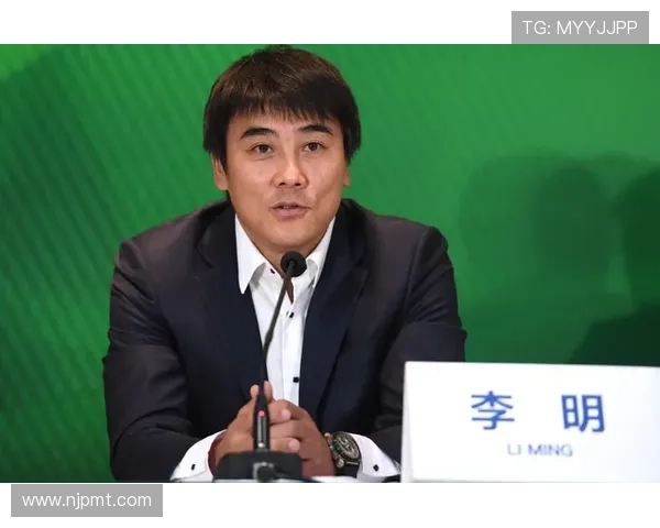 博尔顿俱乐部最新动态：引援计划与赛季目标分析