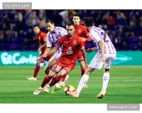 巴拉多利德俱乐部的发展历程与未来展望:从辉煌到挑战的全景分析 巴拉多利德俱乐部的发展历程与未来展望:从辉煌到挑战的全景分析