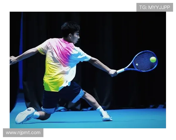 中国新星横扫强敌挺进决赛再创佳绩点燃全国网球热潮