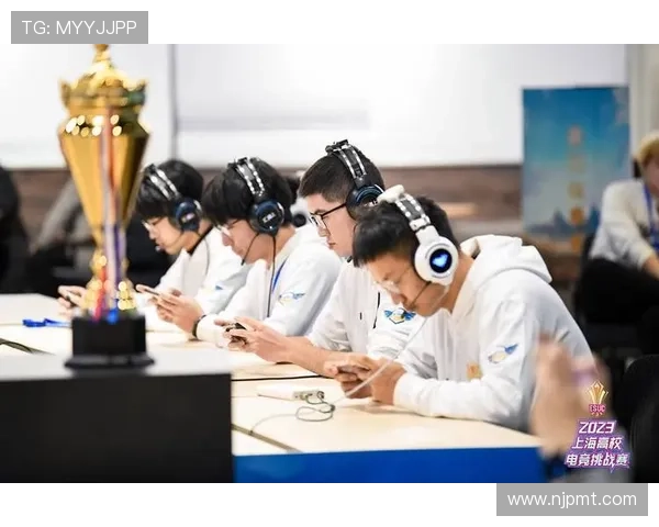 《全球电竞赛事热度攀升 电竞产业未来发展趋势与挑战分析》 《全球电竞赛事热度攀升 电竞产业未来发展趋势与挑战分析》