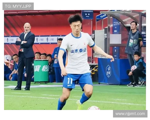 中国足球联赛激烈开战 多支新晋球队崭露头角 赛季前景备受期待 中国足球联赛激烈开战 多支新晋球队崭露头角 赛季前景备受期待