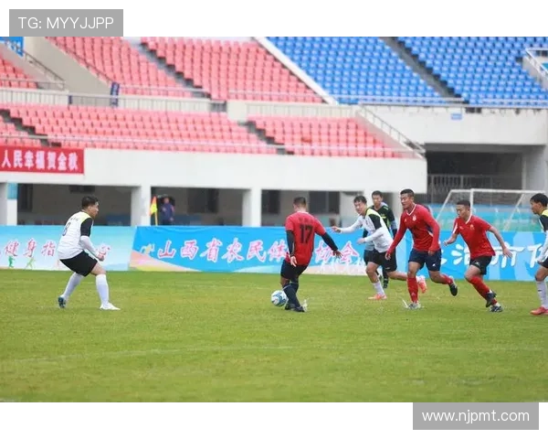 全新赛季开启 篮球足球赛事迎来激烈对决 球迷热情高涨 全新赛季开启 篮球足球赛事迎来激烈对决 球迷热情高涨