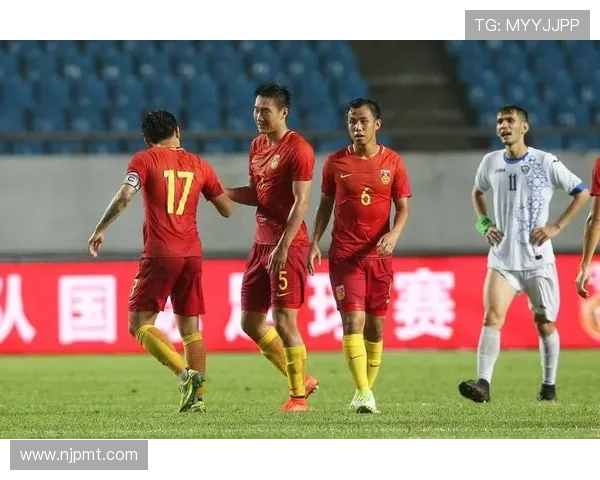 国足新星闪耀世界杯预选赛中国队逆转取胜掀起全国足球热潮