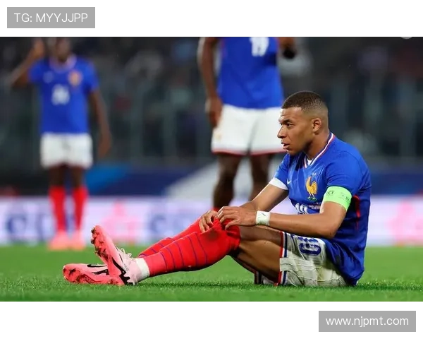 欧塞尔俱乐部百年荣耀传承与法国足球精神的辉煌历程