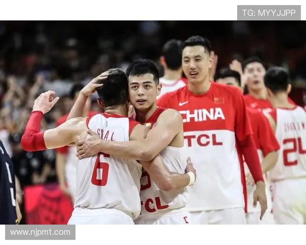 篮球世界杯激烈角逐中国男篮挑战强敌力争晋级八强全力拼搏拼出荣耀