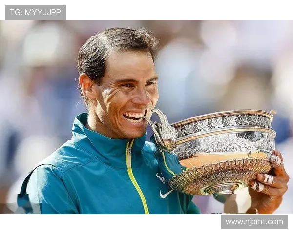 网球名将纳达尔宣布因伤退出赛季余下比赛 明年复出仍是目标