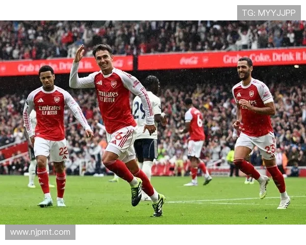 诺丁汉森林俱乐部新赛季目标明确 强化阵容争取英超更好表现 诺丁汉森林俱乐部新赛季目标明确 强化阵容争取英超更好表现