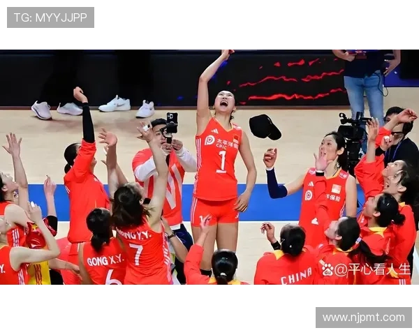 中国女排强势回归 东京奥运冠军对阵世界强队目标直指巴黎