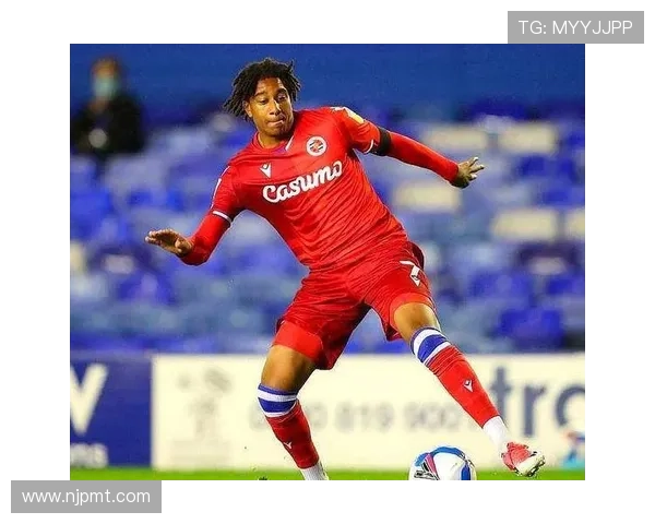 雷丁俱乐部发展历程与球队文化特色的全面解析